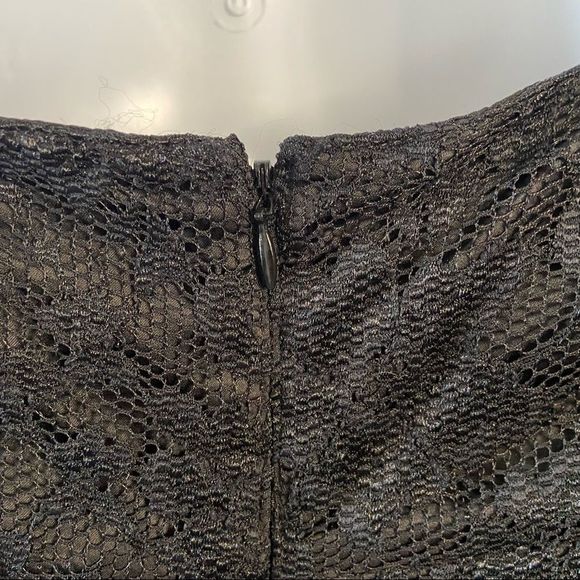 ELIZA J Lace Round Neck Cap Sleeve Sheath Dress - Picture 10 of 14